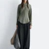 Balloon-Sleeved Tapered Shirt