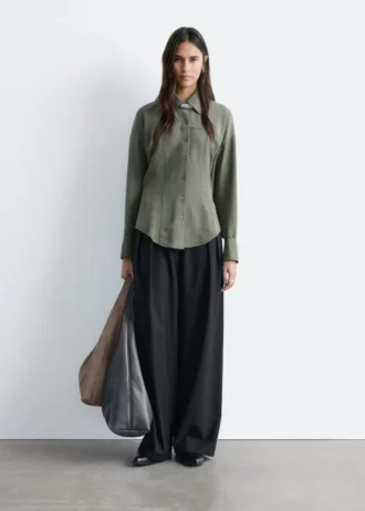 Balloon-Sleeved Tapered Shirt