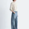 Barrel-Leg Jeans