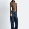 Barrel-Leg Jeans