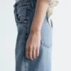 Barrel-Leg Jeans