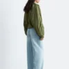 Barrel-Leg Jeans