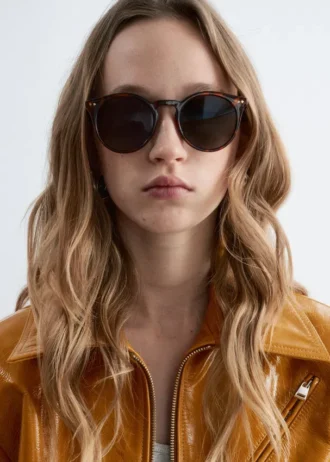 Classic Round Frame Sunglasses