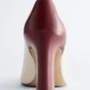Colour-Blocked Leather Pumps