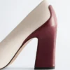 Colour-Blocked Leather Pumps