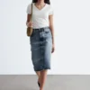Cotton V-neck T-shirt