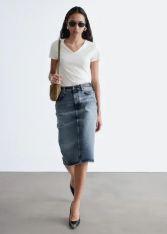 Cotton V-neck T-shirt