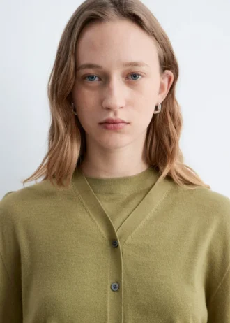 Cropped Cashmere Cardigan