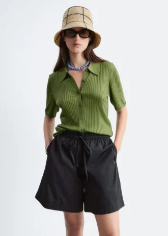 Drawstring Knee-Length Shorts