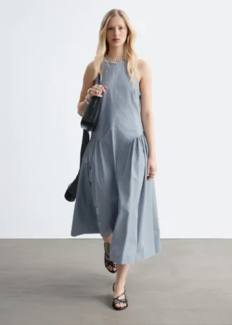 flared midi dress 3 1 330x462 - Flared Midi Dress