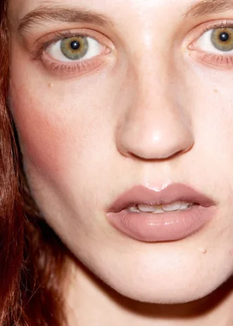 Slightly Brown Lip Gloss
