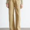 Fold-Detail Jeans