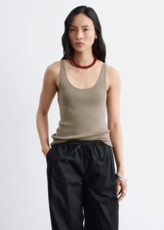 Knitted Scoop-Neck Tank Top