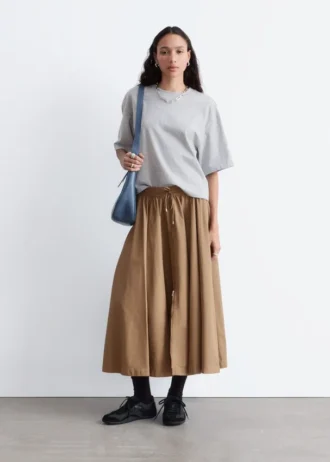 Minimal Leather Sneakers
