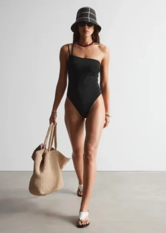 One-Shoulder Swimsuit