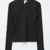 Ribbed Long-Sleeve Top