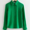 Shell Button Silk Blouse