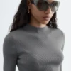 Slim-Fit Cropped T-Shirt