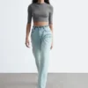 Slim-Fit Cropped T-Shirt