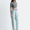 Slim-Fit Cropped T-Shirt