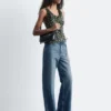 Wide-Leg Jeans