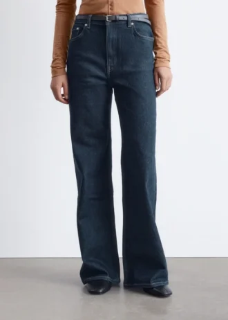 Wide-Leg Jeans