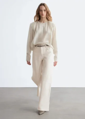 Wide-Leg Jeans