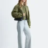 Wide-Leg Jeans