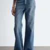 Wide-Leg Jeans