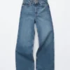 Wide-Leg Jeans
